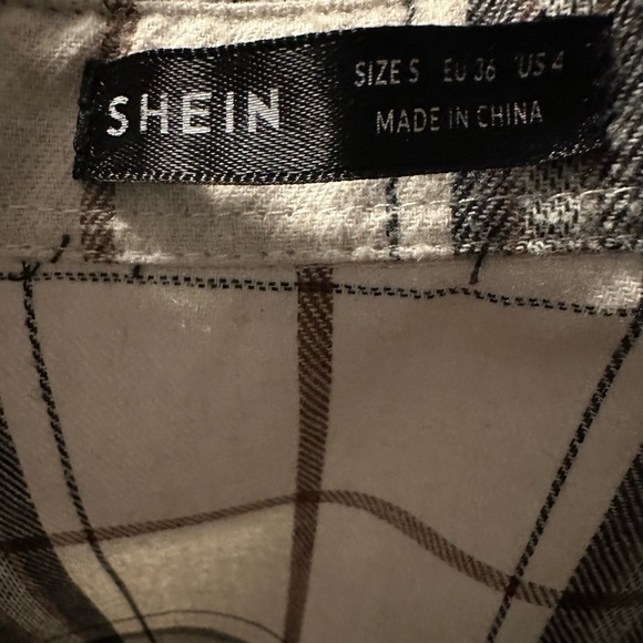 SHEIN Cream Plaid Button-Up Flannel - EVERYTHING MUST GO - Picture 4 of 4